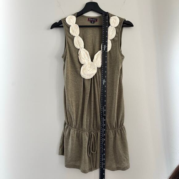 Love Scene Women's Green Floral V-Neck Sleeveless Top Blouse Size Large - Picture 4 of 8